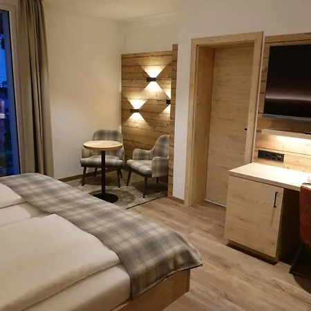 Schweizerhof 3*