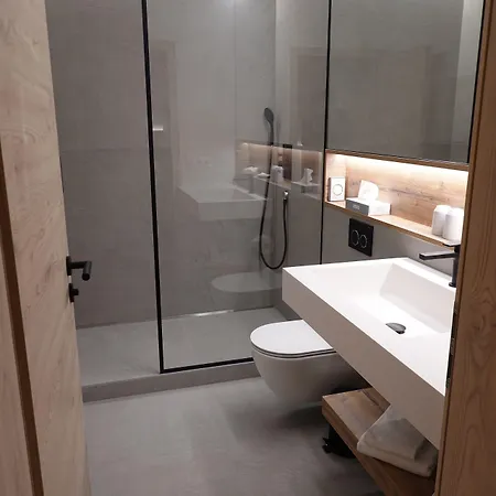 Schweizerhof 3*