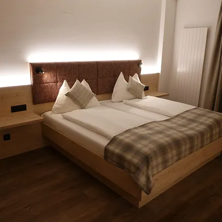 Schweizerhof 3*