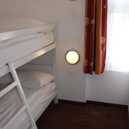 Schweizerhof Hotel